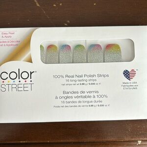 Color Street Throwing Shade